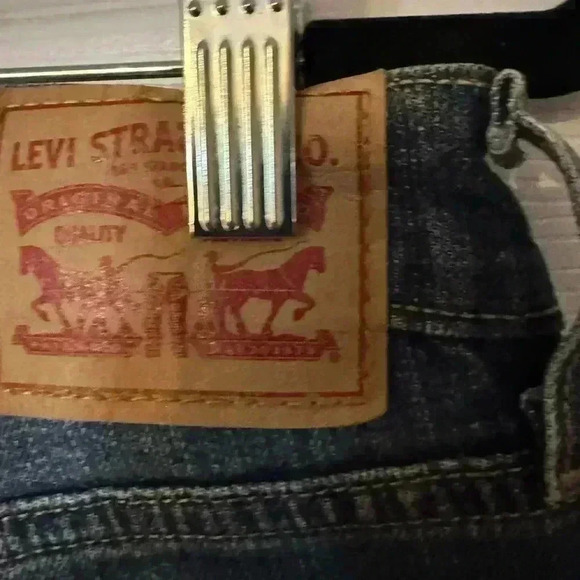 Women’s Levi Boyfriend Jeans Size 30 EUC - Picture 5 of 6